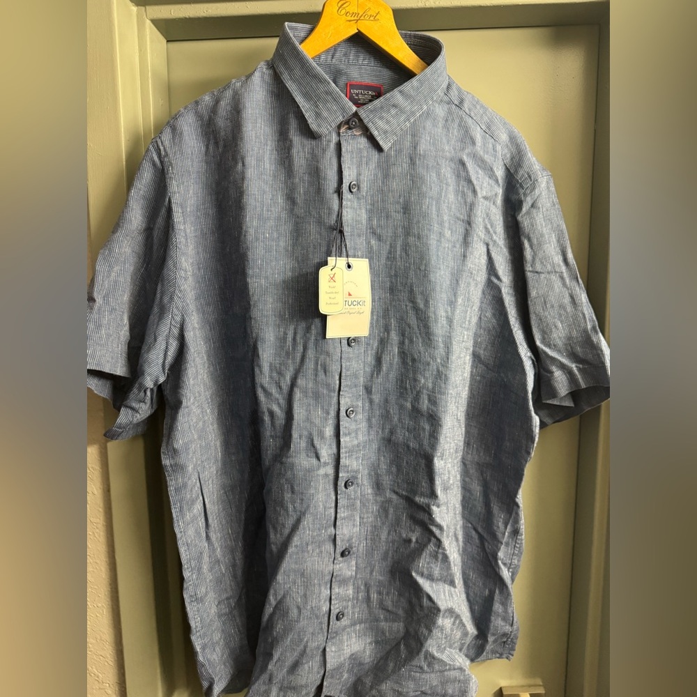 UNTUCKit Casual Blue Button Down Shirt